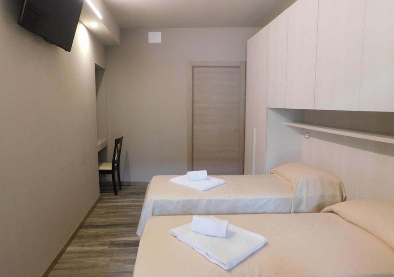Trattoria Due Citroni Hotel Casalgrasso Kültér fotó