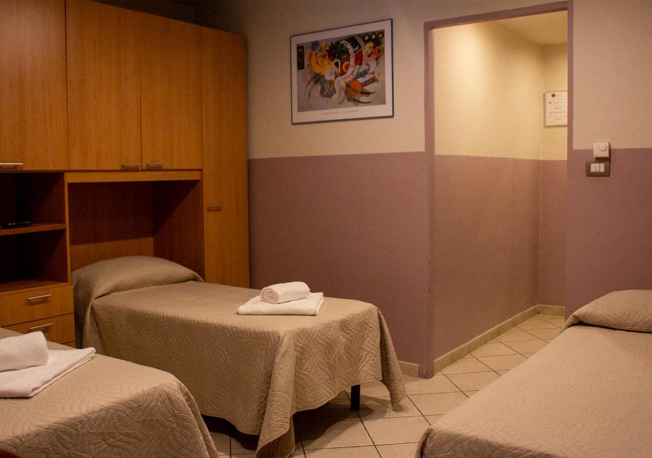 Trattoria Due Citroni Hotel Casalgrasso Kültér fotó