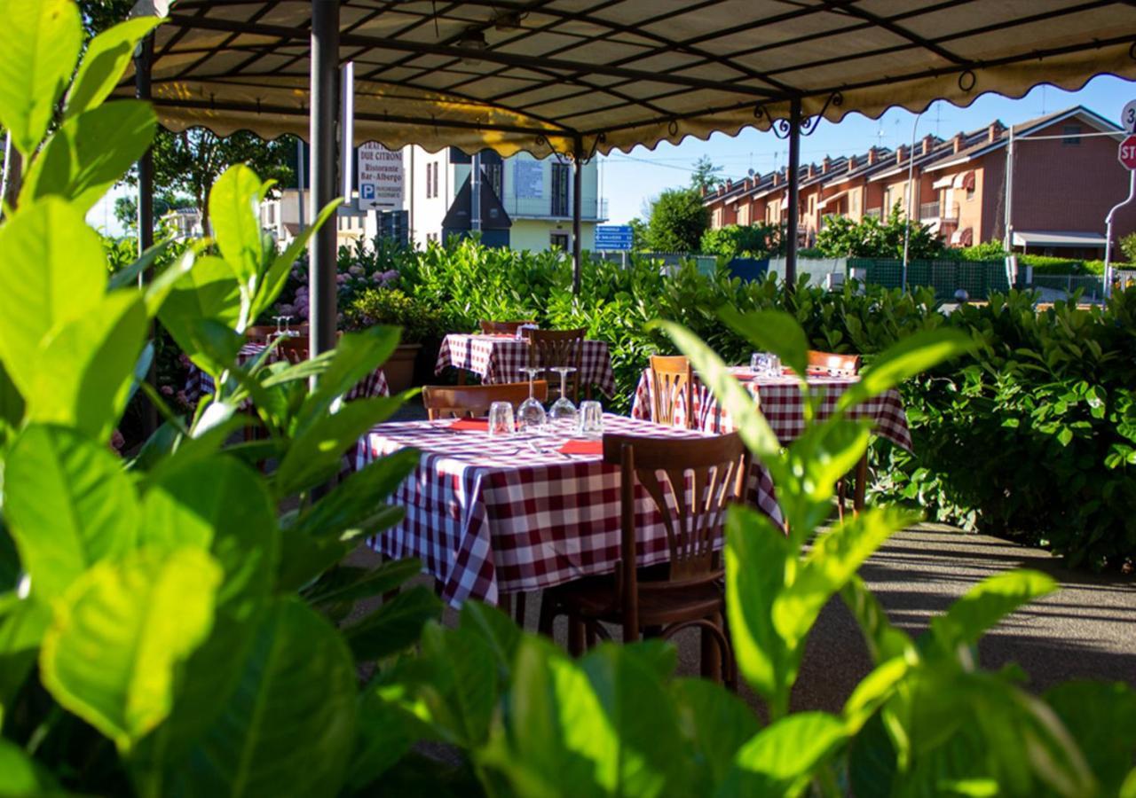 Trattoria Due Citroni Hotel Casalgrasso Kültér fotó