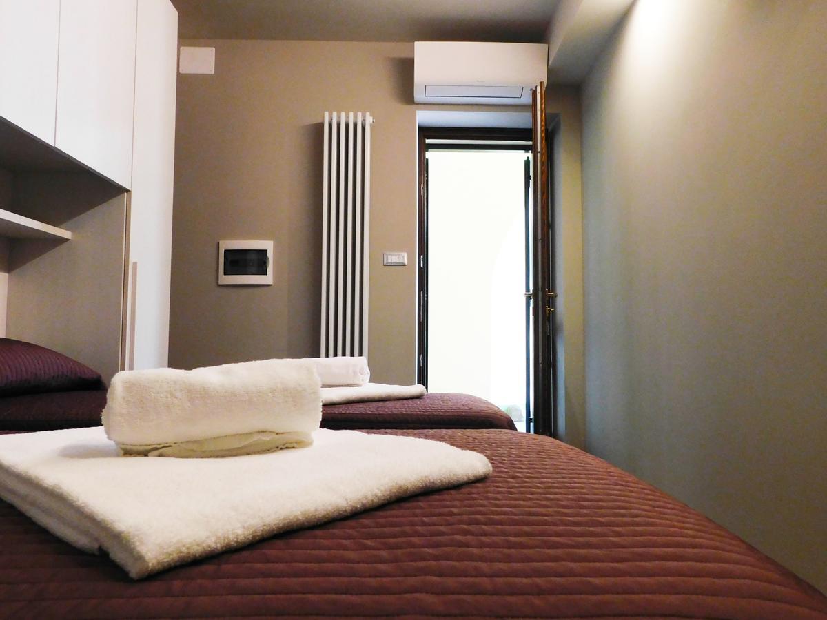Trattoria Due Citroni Hotel Casalgrasso Kültér fotó